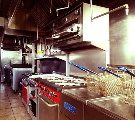 Napa vineyard executive wine bar & catering kitchen - Miami, FL. Main kitchen