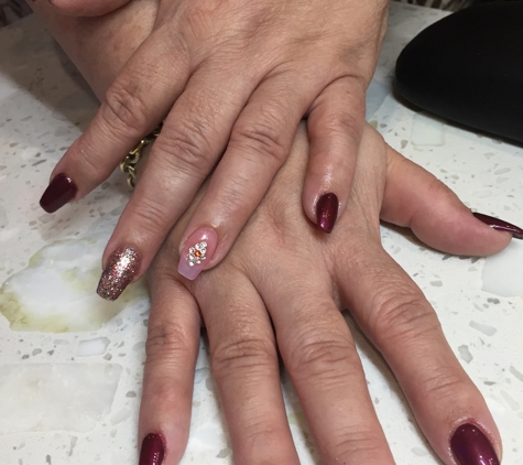 Champions Nails and Spa - Davenport, FL