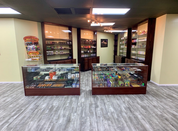 Buzzin Smoke & Vape Shop - Tulsa, OK