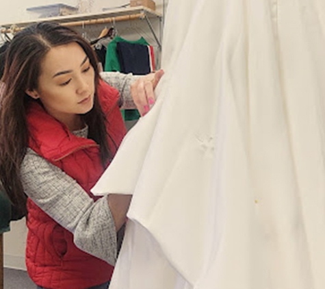 TL Tailor - Bridal Sewing & Dry Cleaning - Coon Rapids, MN