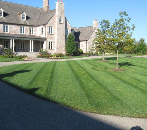 McEnery Lawn Care - Palatine, IL