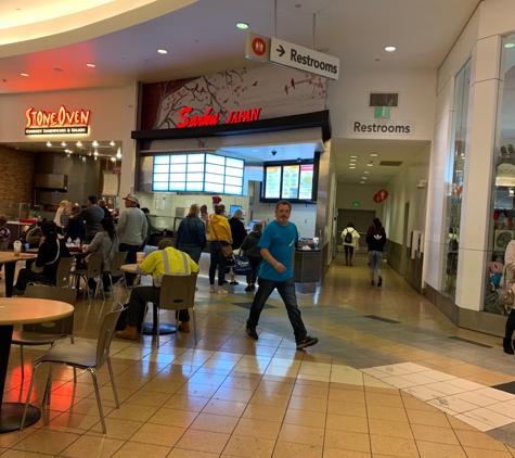 Macy's - Valencia, CA