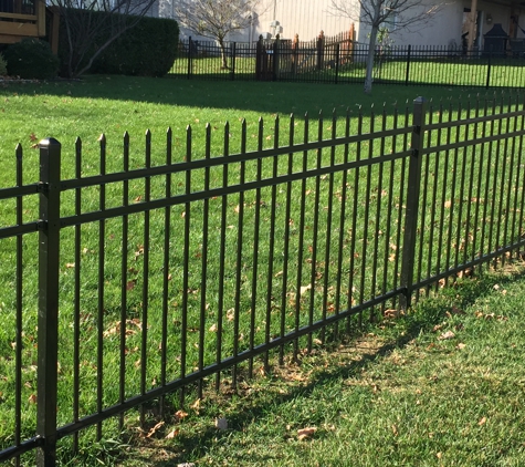 Elite Fence & Deck Inc - Lees Summit, MO