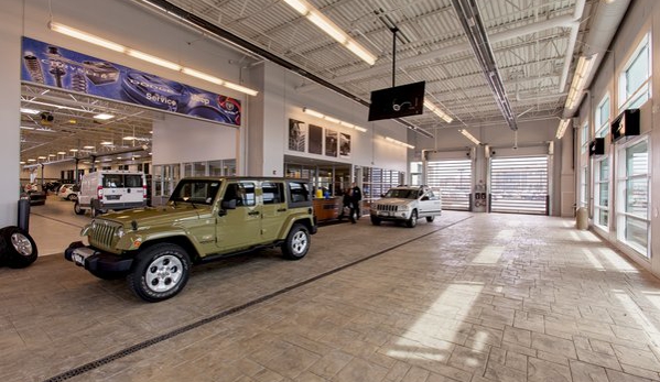 Fields Chrysler Jeep Dodge Ram - Glenview, IL