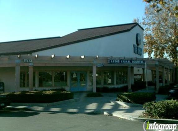 Arbor Animal Hospital - Irvine, CA