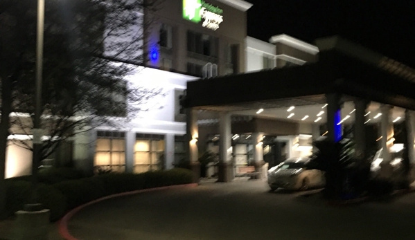 Holiday Inn Express & Suites Austin Airport - Austin, TX