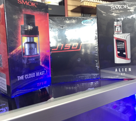 Smokeshop & Vape Unlimited - Taylor, MI. Some of many favorite tanks and mods! #SMOK