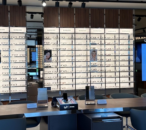 LensCrafters - Novato, CA