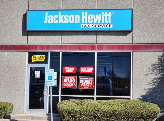 Jackson Hewitt Tax Service - Dallas, TX