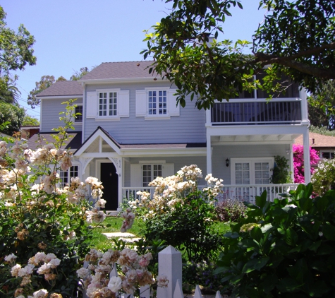 Tom Smith Architecture - Santa Barbara, CA. This house was a complete rebuild of run down home in the Rivera area of Santa Barbara. The neighbors now call this the "Happy House". :)