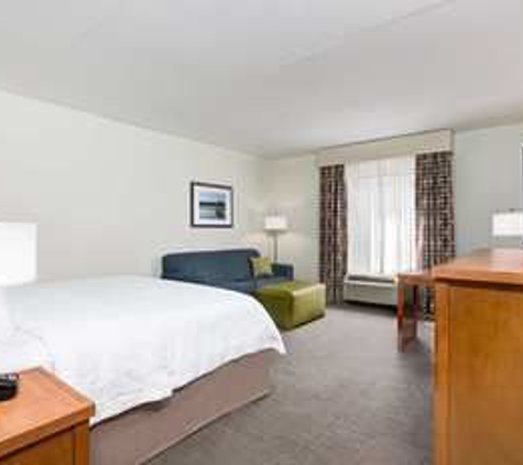 Hampton Inn & Suites Manchester - Manchester, TN