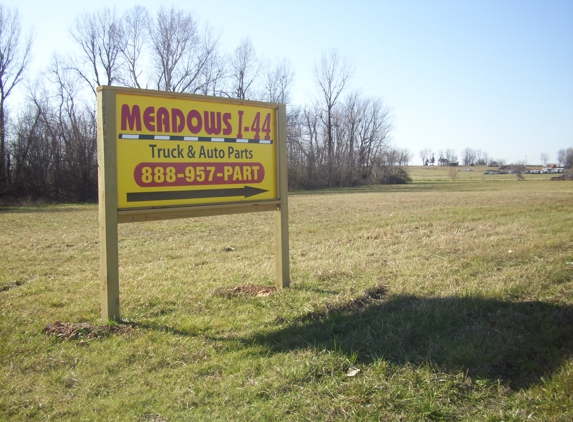 Meadows I-44 Truck & Auto Parts - Ash Grove, MO