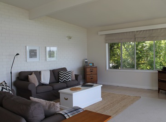 By The Sea Waterfront Accommodation - Huskisson, NSW