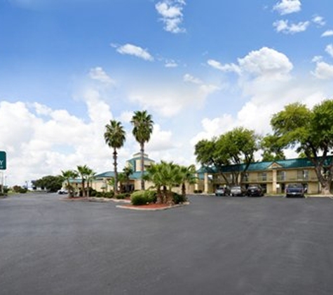 Quality Inn - San Antonio, TX