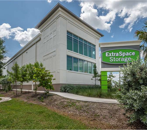 Extra Space Storage - Fort Myers, FL