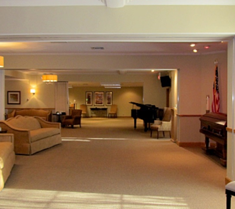 Gunderson Funeral Home - Middleton - Middleton, WI