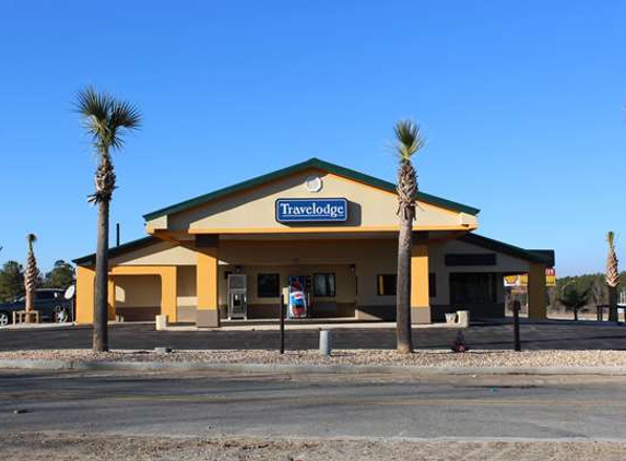 Travelodge by Wyndham Unadilla - Unadilla, GA