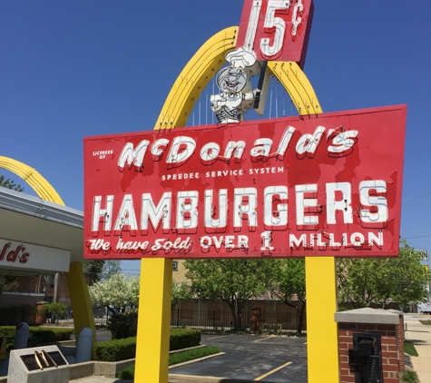 McDonald's - Des Plaines, IL