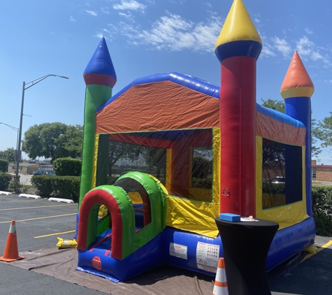 Incredible Chicago Inflatables - Chicago, IL. Standard bounce house