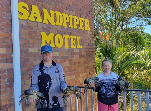 Sandpiper Motel - Sarina Beach, QLD