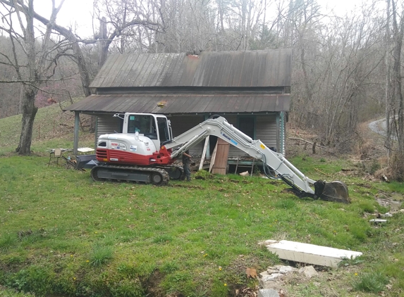 J&J Junk Removal, Hauling and Demolition - Knoxville, TN