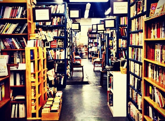 Burke's Book Store - Memphis, TN