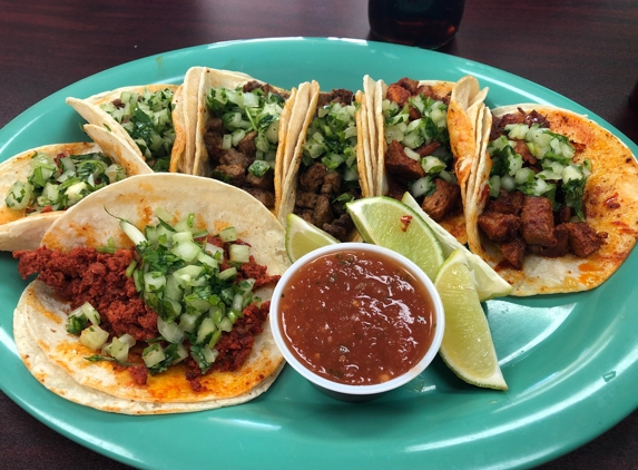 Rosys Cakes And Pacos Tacos - Saint Peters, MO