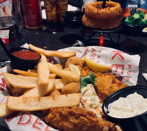 Red Robin Gourmet Burgers - Newark, DE