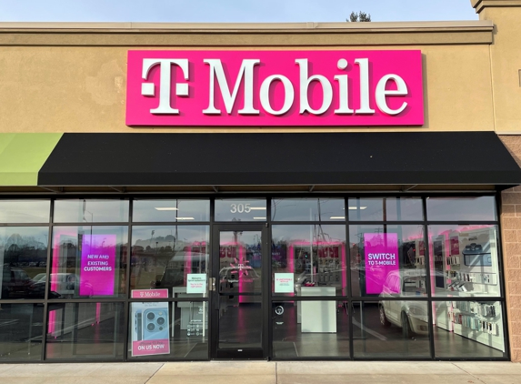 T-Mobile - Menomonie, WI