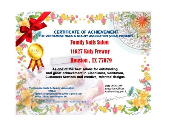 Family Nails Salon - Houston, TX