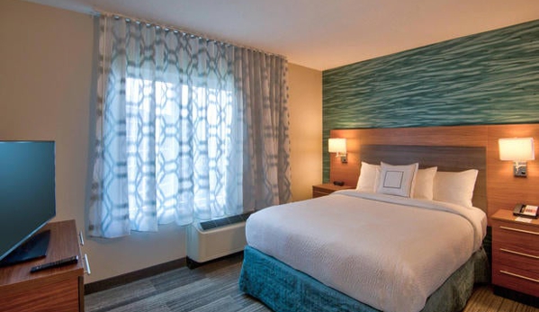 TownePlace Suites by Marriott Miami Airport - Miami, FL