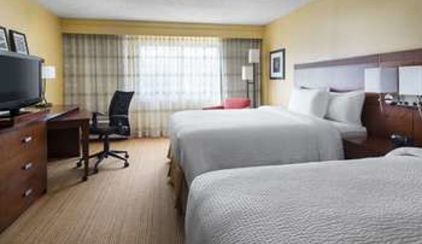 Courtyard by Marriott - Torrance, CA