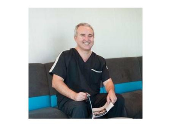 Davis Dental - Port Macquarie, NSW. tooth whitening.