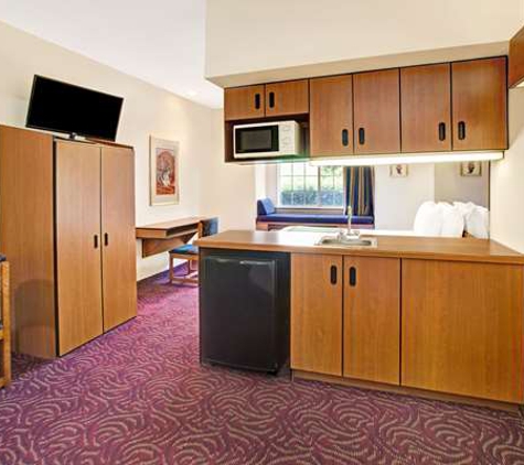 Microtel Inn and Suites - Mesquite, TX