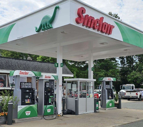 Sinclair Gas Station - Lanoka Harbor, NJ