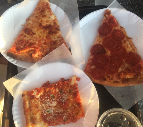 Gino's Restaurant and Pizzeria - Long Beach, NY