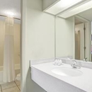 Howard Johnson - Hotels