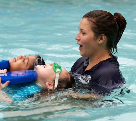 Sharks & Minnows Swim School - Orlando, FL