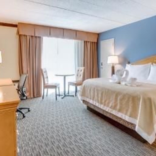 Days Hotel by Wyndham Toms River Jersey Shore - Toms River, NJ