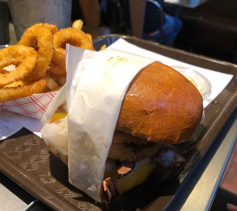 The Burger Spot - Garden City, NY