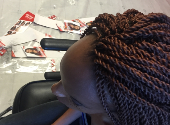 Bibi African Hair Palace/Beauty Supply LLC - Green Bay, WI. Crochet twist braids