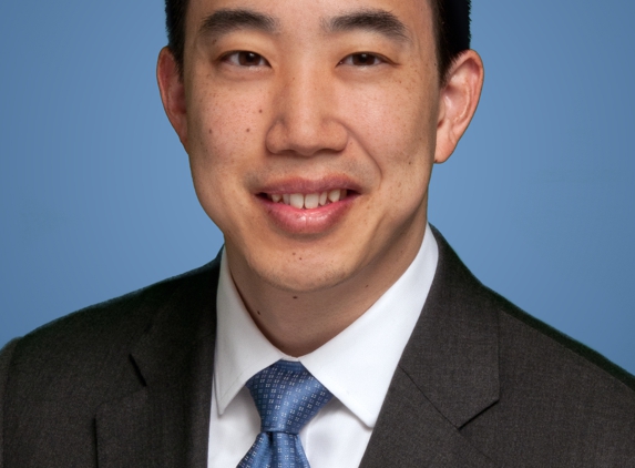 Dr. Bryant Ho, MD - Chicago, IL