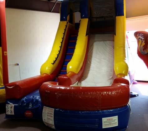 Jumpers Playhouse Party Rentals - Murfreesboro, TN