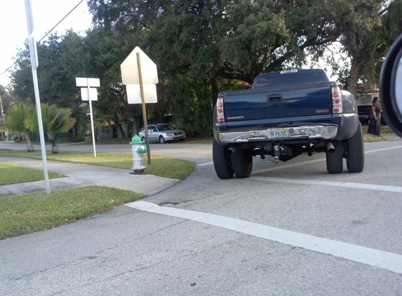 Oakridge Elementary School - Hollywood, FL