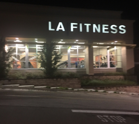 La Fitness - Philadelphia, PA