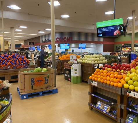 Star Market - Cambridge, MA