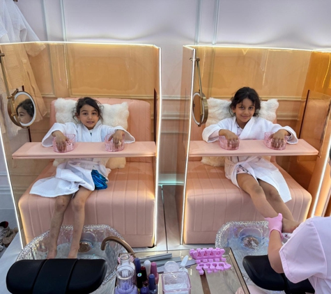 Little Divas Day Spa - Burwood, NSW