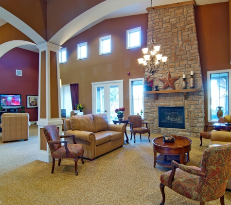 Walnut Creek Assisted Living and Memory Care - Mansfield, TX