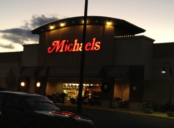 Michaels - The Arts & Crafts Store - Alexandria, VA