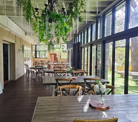 The Olive Estate - Henley Brook, WA. The inside seating